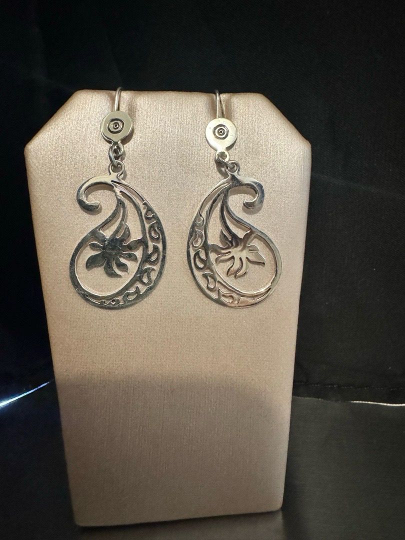 Dangle Earrings
