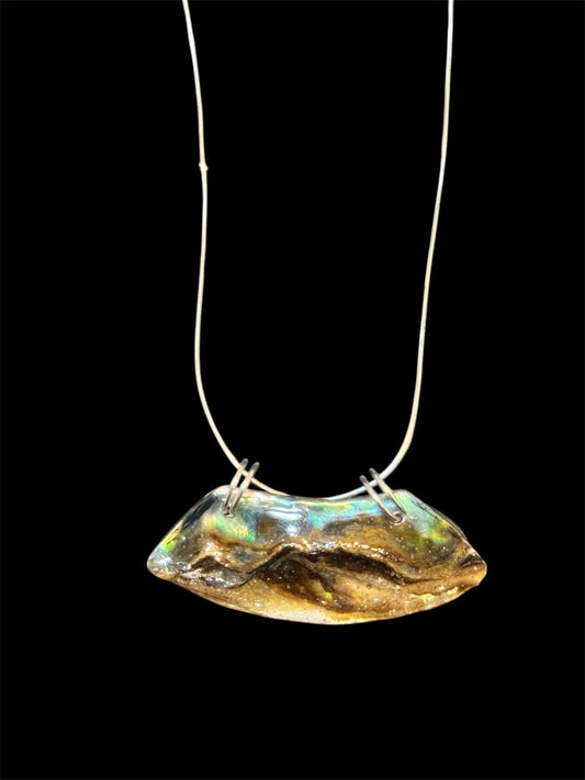 Curve Abalone Pendant